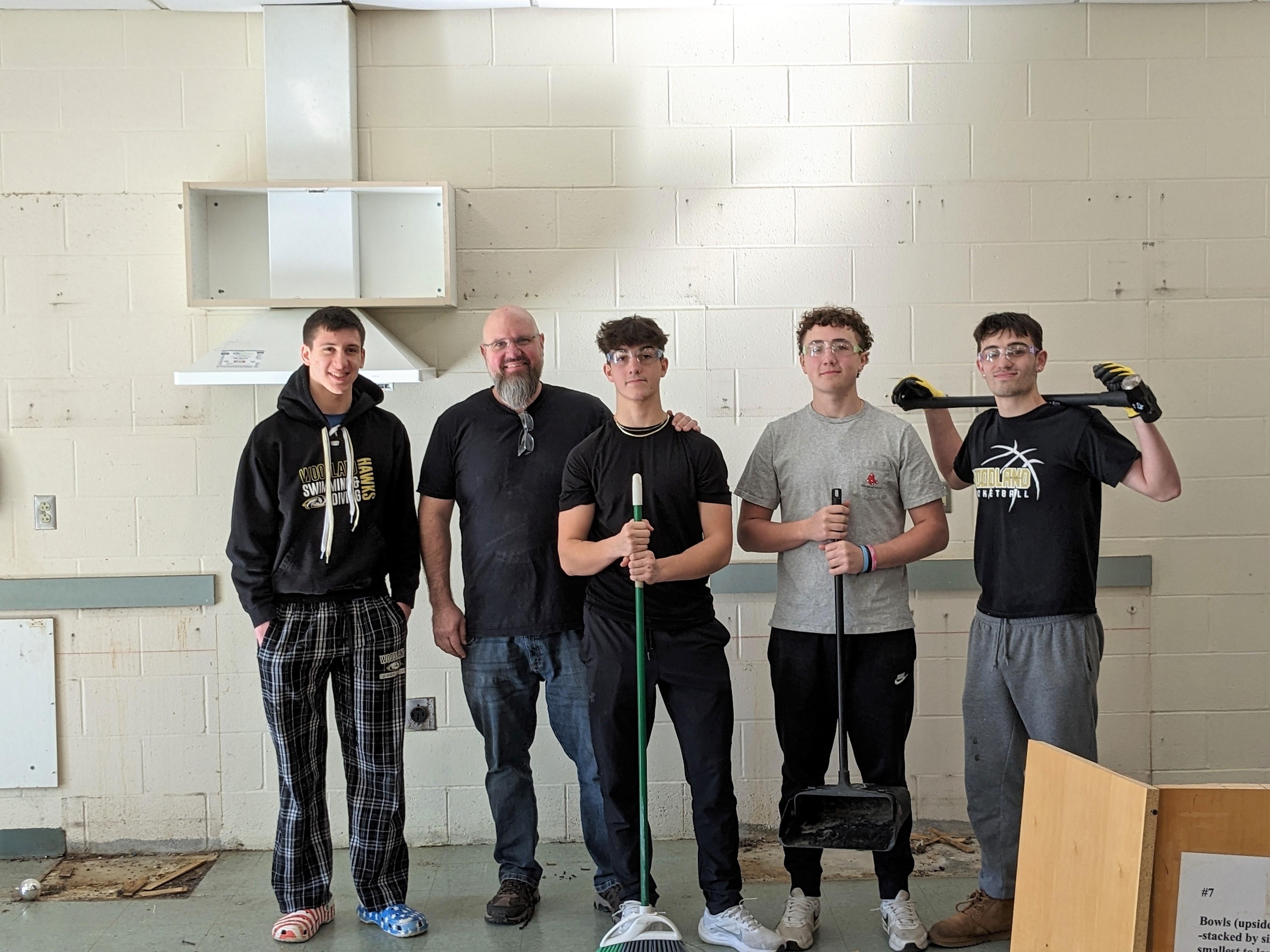 students in construction class